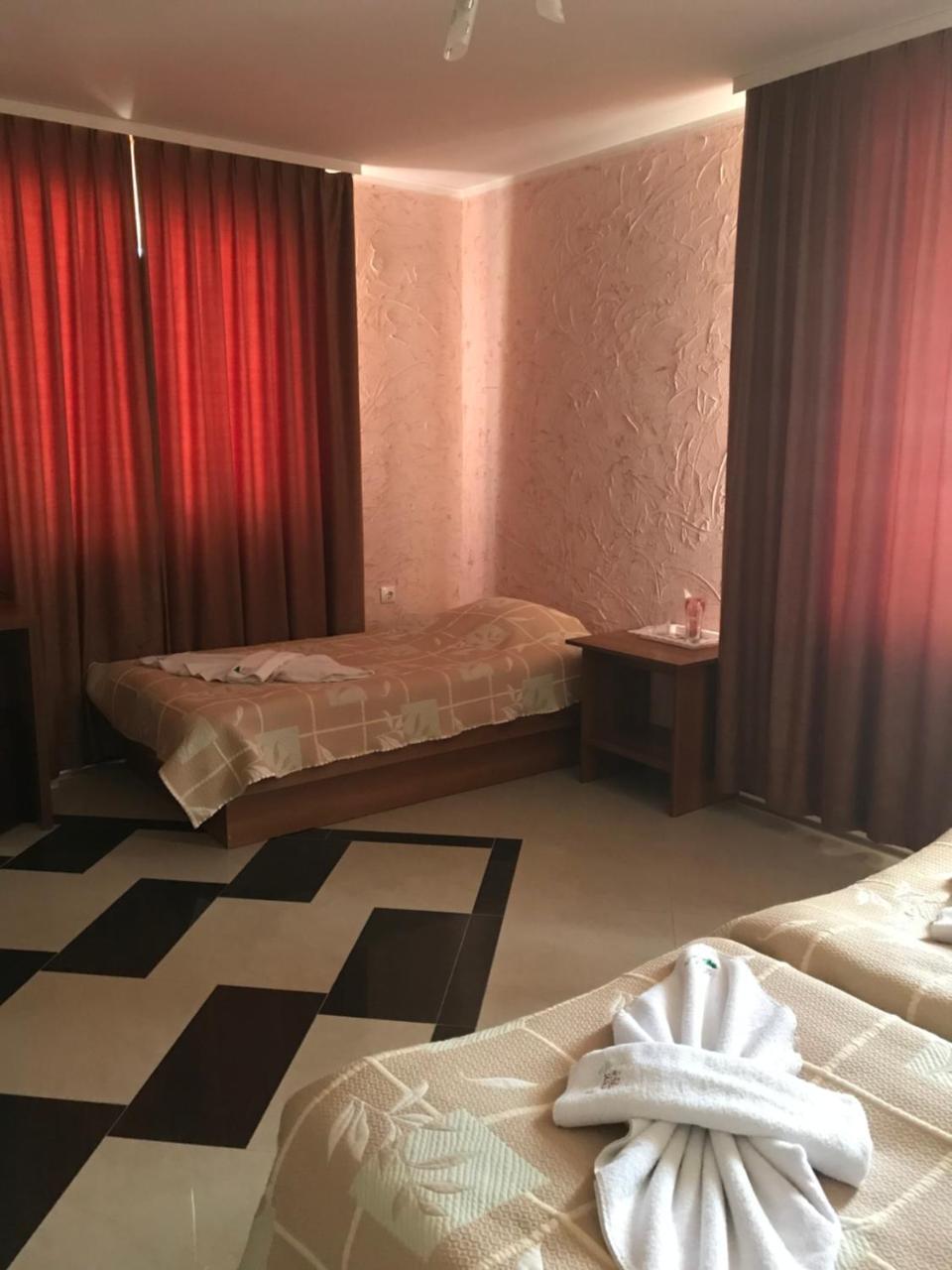 Family Hotel Yola Chepelare Eksteriør billede